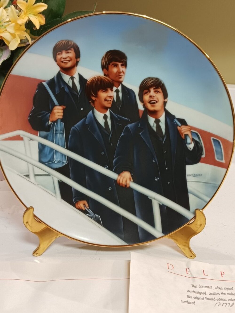 Vintage 1991 Beatles Numbered Collector Plate W/ Certificate - "Hello America"